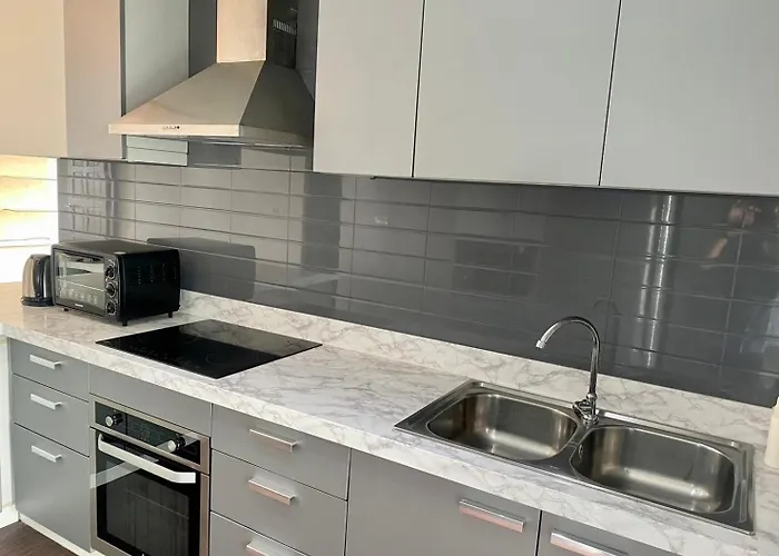 W8 Condo, Floor Luxe 3 Bedroom Penthouse, Hip Area, 5 Mins From Thonglo Bts Station *
