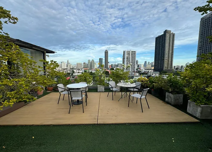 W8 Condo, Floor Luxe 3 Bedroom Penthouse, Hip Area, 5 Mins From Thonglo Bts Station