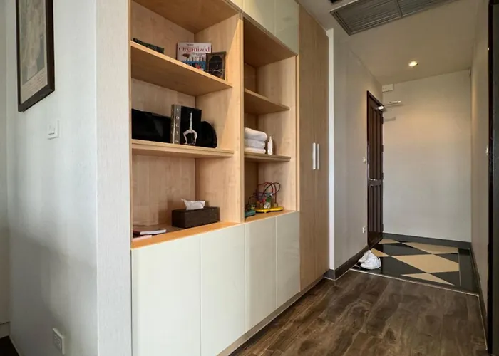 W8 Condo, Floor Luxe 3 Bedroom Penthouse, Hip Area, 5 Mins From Thonglo Bts Station Bangkok