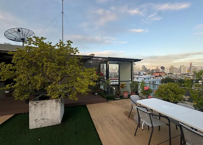 W8 Condo, Floor Luxe 3 Bedroom Penthouse, Hip Area, 5 Mins From Thonglo Bts Station Appartamento Bangkok
