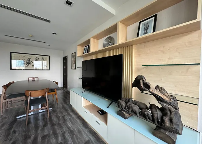 W8 Condo, Floor Luxe 3 Bedroom Penthouse, Hip Area, 5 Mins From Thonglo Bts Station